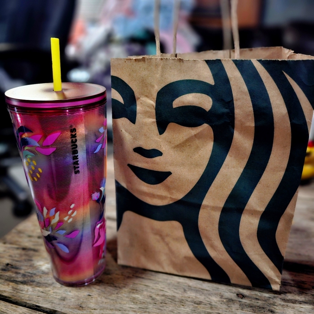 *New/Never Used* Starbucks Pink Shimmer Spring Flowers Tumbler Cup October 2023